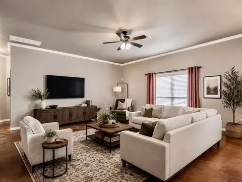 Living - 30360 Buck Ln, Mcloud, OK 74851 photo 1 of 3