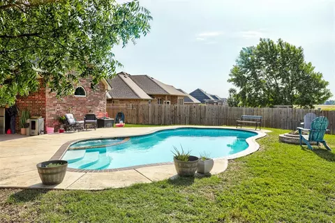 106 Southpointe Ave, Tuttle, OK 73089 photo 36