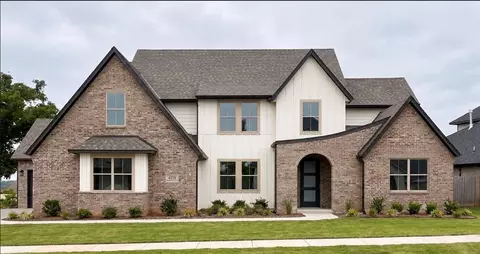 4528 Maple Ridge Dr, Edmond, OK 73034