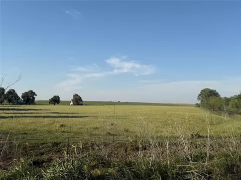 S Chiles Road, El Reno, OK 73036