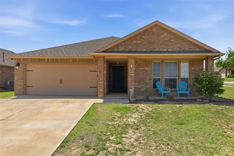 11320 NW 94th St, Yukon, OK 73099