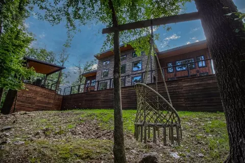 467 Crosscut Saw Rd, Broken Bow, OK 74728