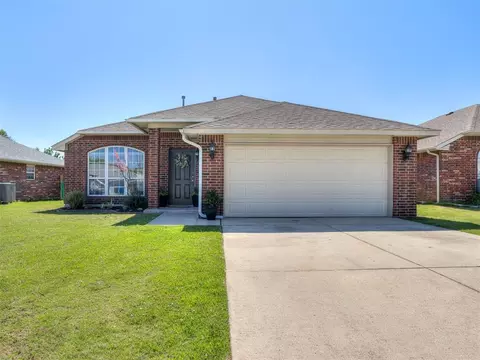 1816 Creekside Dr, Norman, OK 73071