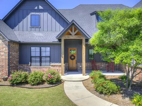 1791 Baylee Ln, Choctaw, OK 73020