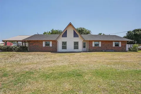 20518 E County Road 157 Rd, Blair, OK 73526