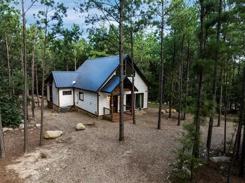 Exterior - 72 Bear Pine Trl, Broken Bow, OK 74728 photo 14 of 15
