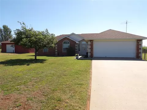 101 Siara Dr, Shawnee, OK 74804