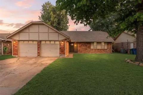 1021 Apollo Cir, Edmond, OK 73003