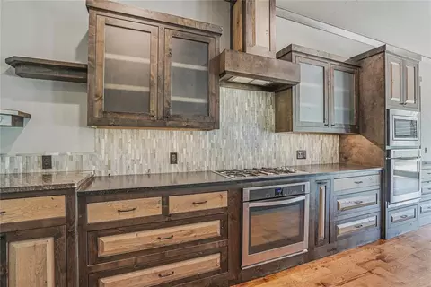 Kitchen - 1103 Riata Rd, Tuttle, OK 73089 photo 6 of 7