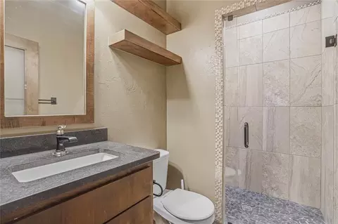 Bath - 1103 Riata Rd, Tuttle, OK 73089 photo 5 of 7