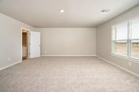 Bedroom - 5436 Mac Rd, Tuttle, OK 73089 photo 1 of 4