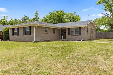 8221 N Harvey Ave, Oklahoma City, OK 73114
