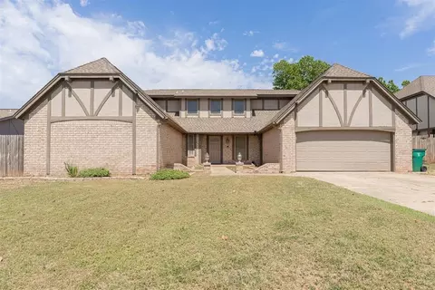 8816 Rolling Green Ave, Oklahoma City, OK 73132