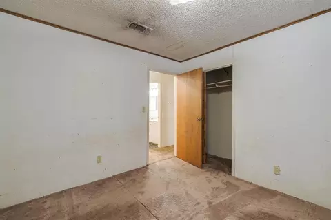 Bedroom - 416888 E 1136 Rd, Checotah, OK 74426 photo 3 of 4