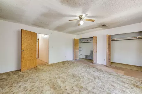 Bedroom - 416888 E 1136 Rd, Checotah, OK 74426 photo 4 of 4