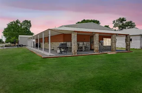 429 S Bailey St, Hobart, OK 73651