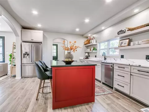 Kitchen - 105 E College Ave, Guthrie, OK 73044 photo 2 of 4
