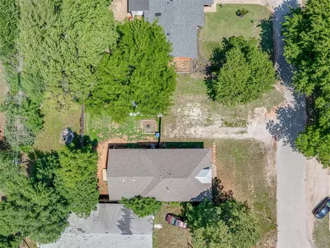 View/Area - 505 SW 5th St, Tuttle, OK 73089 photo 3 of 4