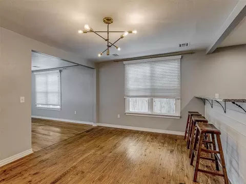 Dining - 505 SW 5th St, Tuttle, OK 73089 photo 1 of 1