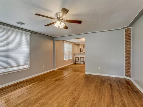 Living - 505 SW 5th St, Tuttle, OK 73089 photo 1 of 5