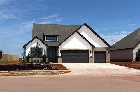 1138 Copper Ridge Cir, Piedmont, OK 73078