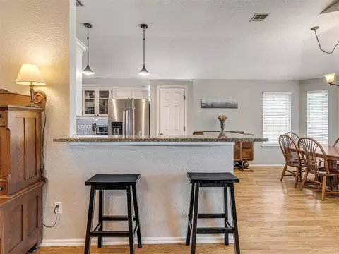 Kitchen - 917 Goshawk Dr, Norman, OK 73072 photo 1 of 4