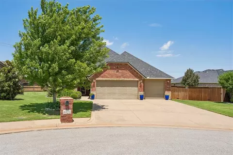 8421 NW 126th St, Oklahoma City, OK 73142