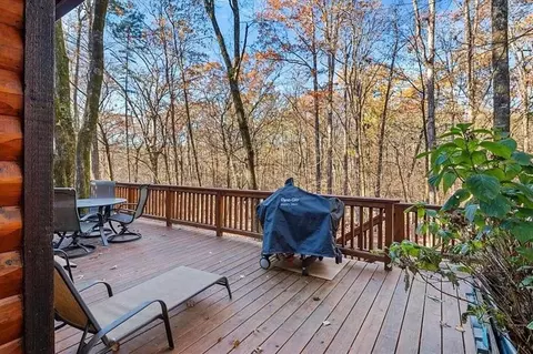 Exterior - 211 Marlin Dr, Broken Bow, OK 74728 photo 4 of 6