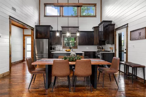 Dining - 7 Alder Pl, Broken Bow, OK 74728 photo 2 of 3