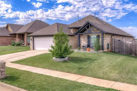 13908 Upper Village Dr, Piedmont, OK 73078