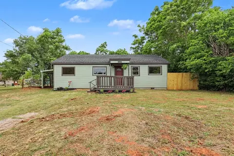 3109 SE 16th St, Del City, OK 73115