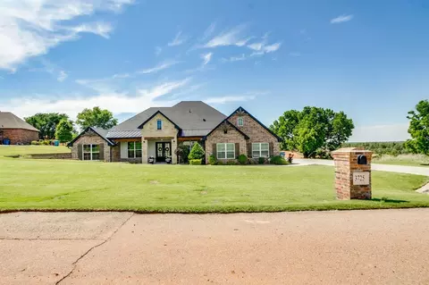 3725 River Valley Dr, Newcastle, OK 73065