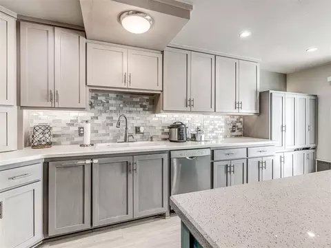 11372 Benttree Cir #11372, Oklahoma City, OK 73120