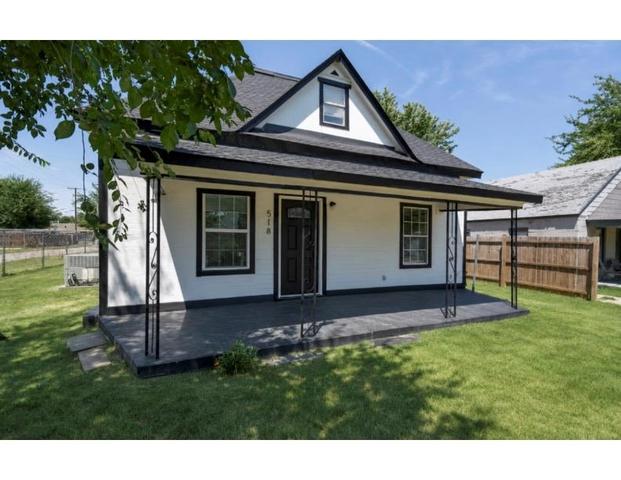516 W Martin St, El Reno, OK 73036