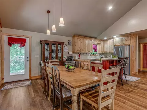 Dining - 29782 148th St, Wayne, OK 73095 photo 2 of 2
