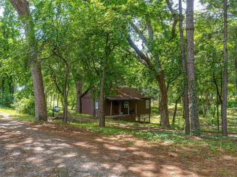Exterior - 29782 148th St, Wayne, OK 73095 photo 7 of 16