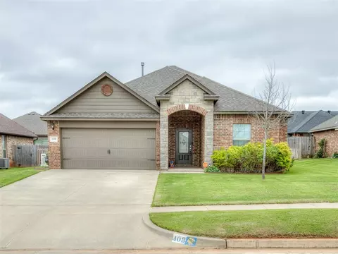408 E Atlanta Ter, Mustang, OK 73064