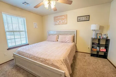 Bedroom - 209 Williams Ave, Tuttle, OK 73089 photo 2 of 7