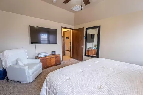 Bedroom - 209 Williams Ave, Tuttle, OK 73089 photo 7 of 7