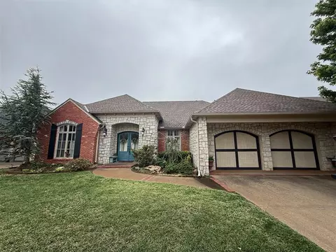 1832 Red Prairie Dr, Edmond, OK 73025