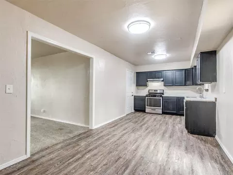 Kitchen - 207 E Beech St, Tecumseh, OK 74873 photo 2 of 6