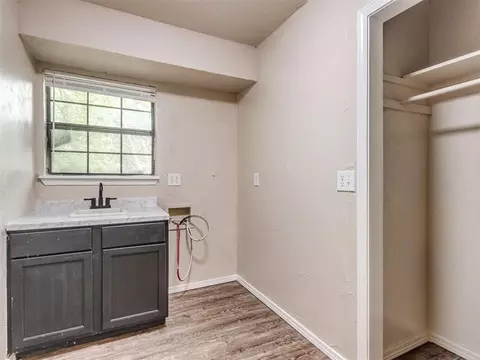 Other - 207 E Beech St, Tecumseh, OK 74873 photo 5 of 5
