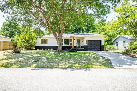 806 Myrtle Dr, Tecumseh, OK 74873