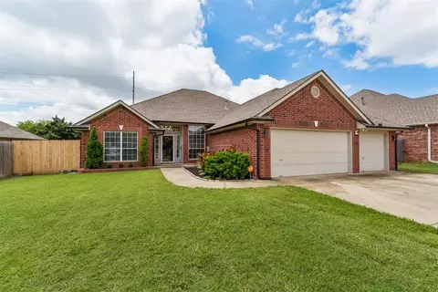 320 Paxton Ct, Norman, OK 73069