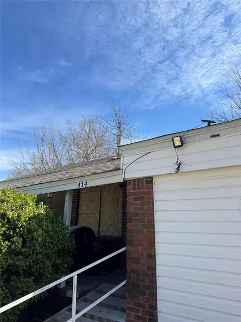 414 E Northrup Dr, Midwest City, OK 73110