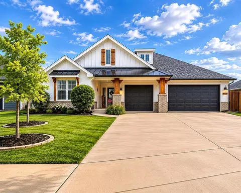 3755 Black Mesa Rd, Norman, OK 73071