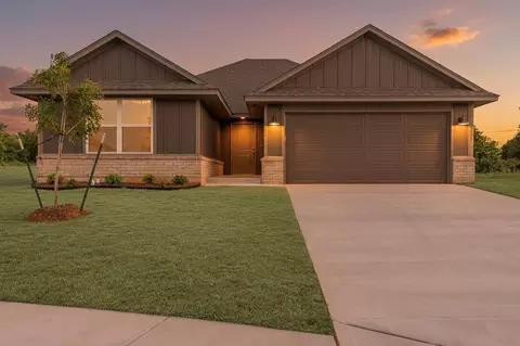 4680 Lincoln Lndg, Harrah, OK 73045