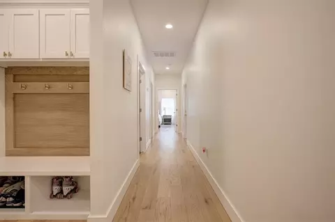 Entry Way - 7 Summit Rd, Guthrie, OK 73044 photo 5 of 6