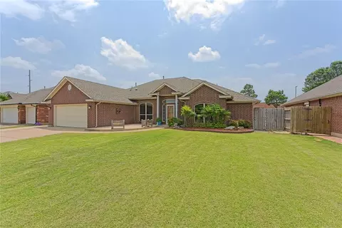 3608 Buckingham Dr, Norman, OK 73072