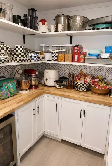 Kitchen - 20510 E County Road 159 Hwy, Altus, OK 73521 photo 3 of 3